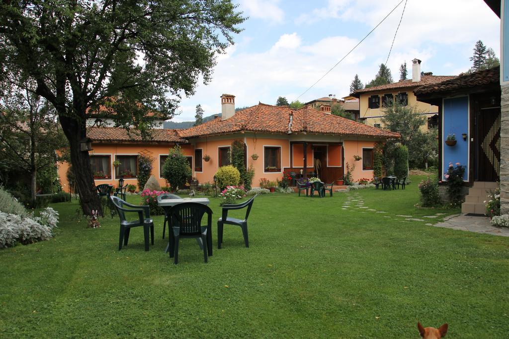 Bobi Guest House Koprivştitsa Dış mekan fotoğraf