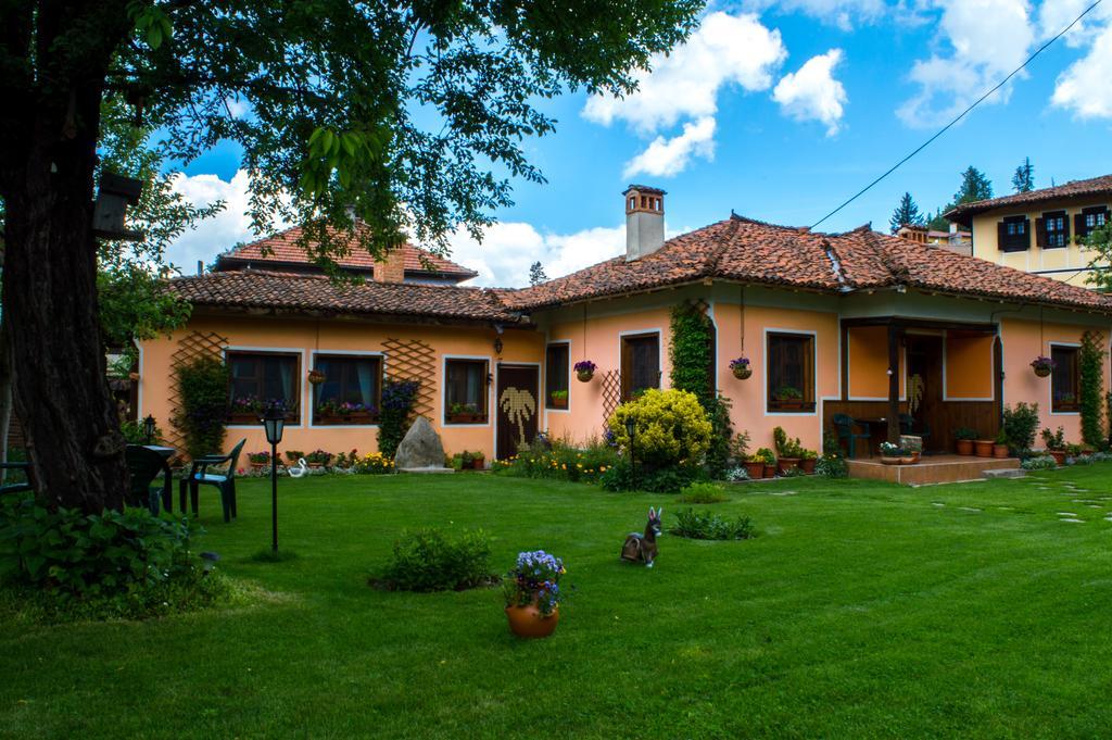 Bobi Guest House Koprivştitsa Dış mekan fotoğraf