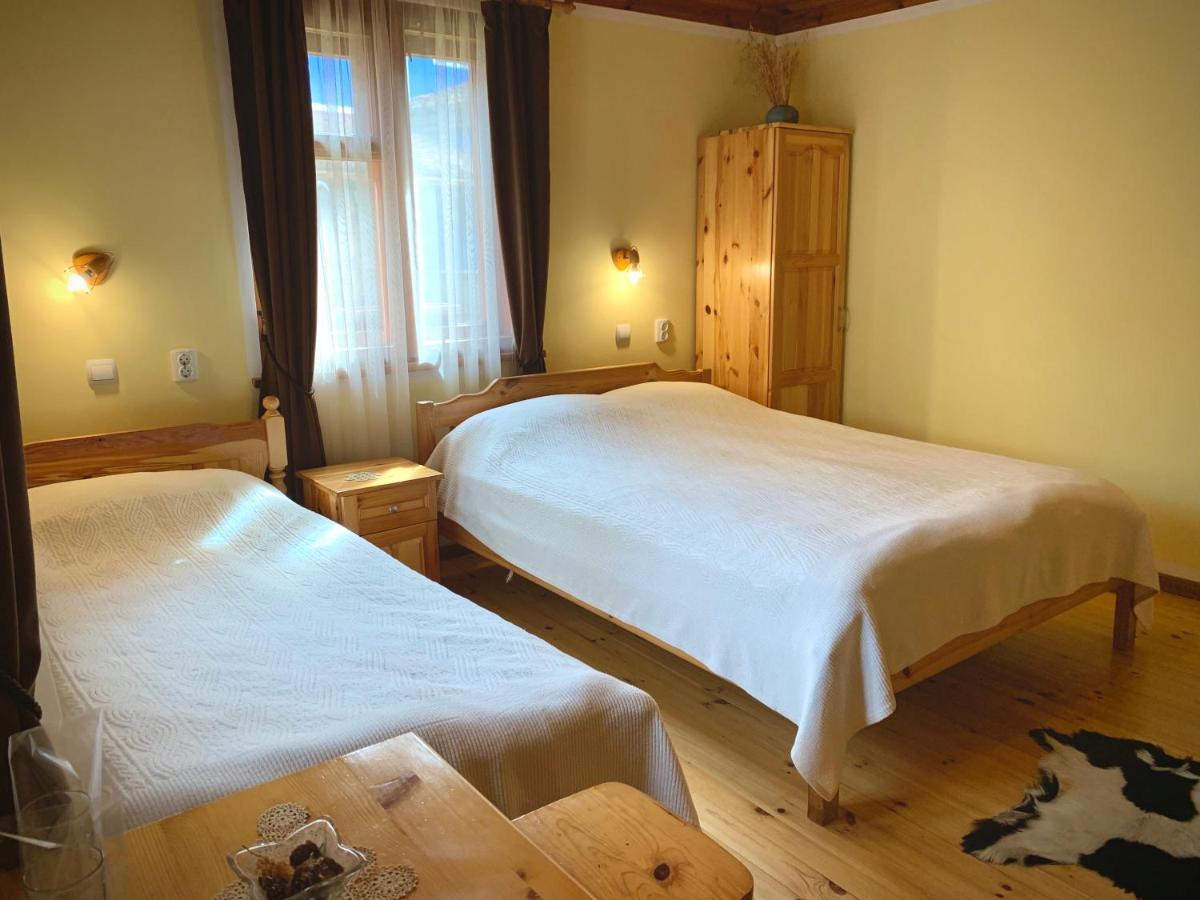 Bobi Guest House Koprivştitsa Dış mekan fotoğraf